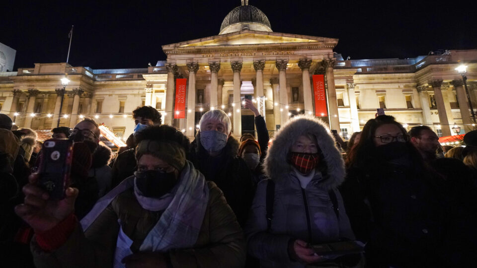London cancels New Year's Eve event in Trafalgar Square over Covid-19 concerns