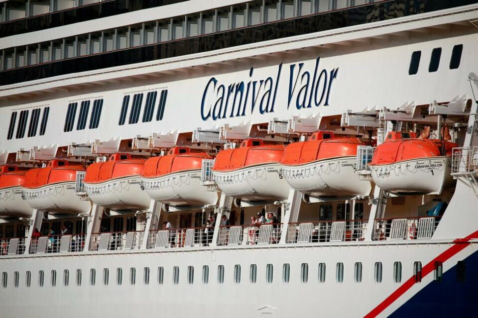A passenger went missing from a cruise ship in the Gulf of Mexico. What happened next might well be a ‘Thanksgiving miracle.’