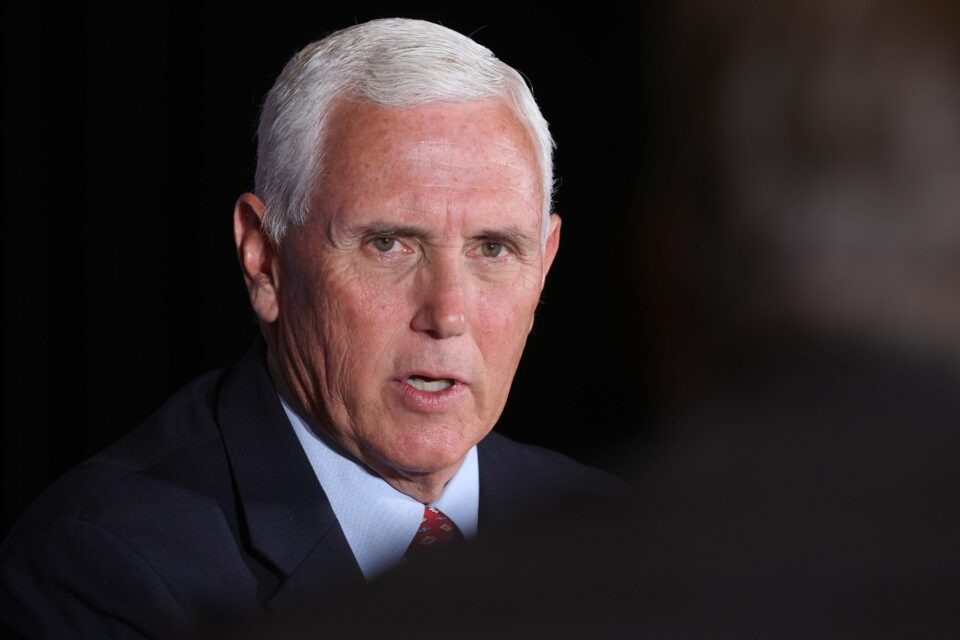 Analysis: How Pence’s classified documents storm could be good news for Biden and Trump