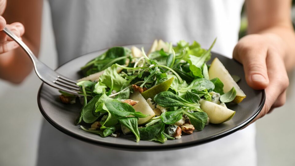 People who consumed food from the Mediterranean and MIND diets had fewer of the hallmark signs of Alzheimer’s when autopsied