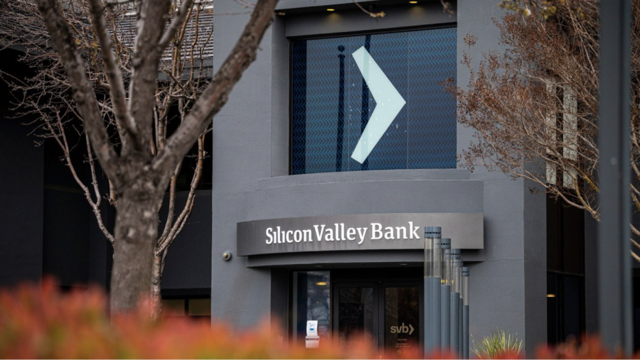 Silicon Valley Bank fails after a stunning 48 hours that set off fears of a banking industry meltdown