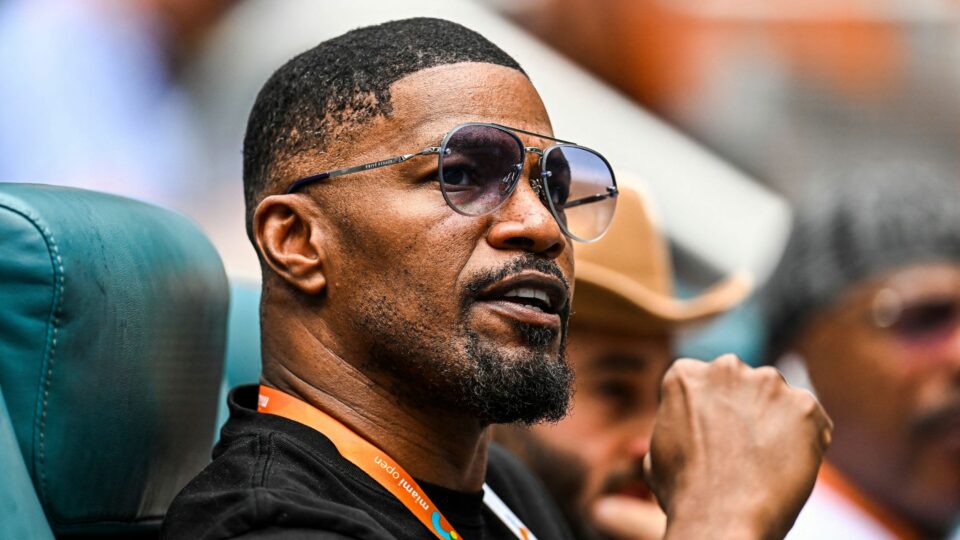 Jamie Foxx remains hospitalized nearly a week after ‘medical complication’